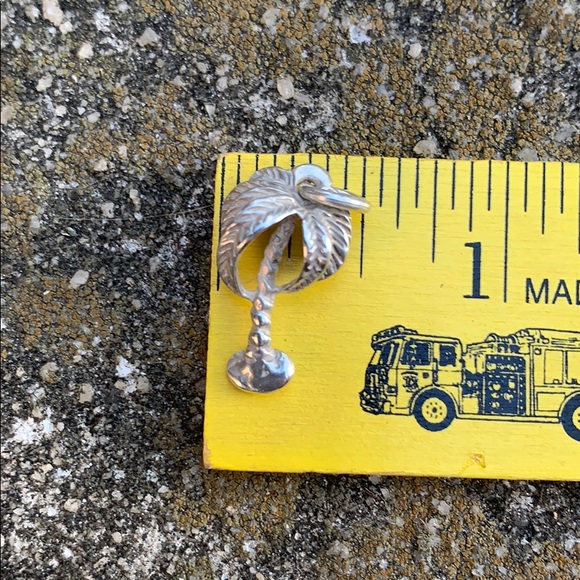 Sterling Silver Palmetto Tree Charm - Picture 12 of 12